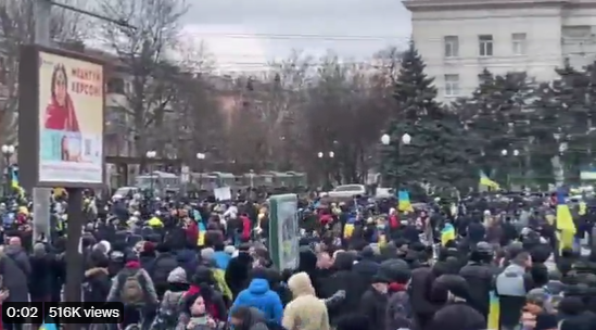 ucraina-proteste-anti-rusia-in-orasele-ocupate-herson,-melitopol-si-berdeansk-manifestatii-anti-razboi-si-pro-ucraina-la-londra,-paris,-roma-si-berlin.