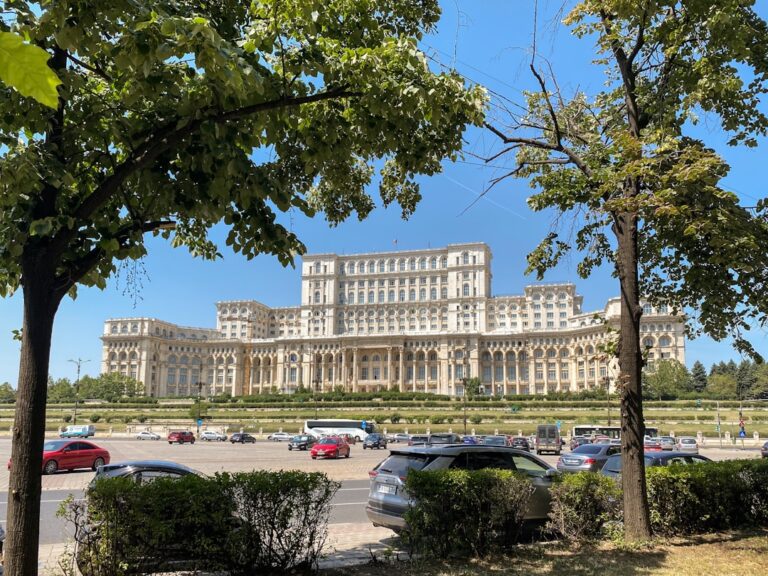 Photo technology hubs outside Bucharest
